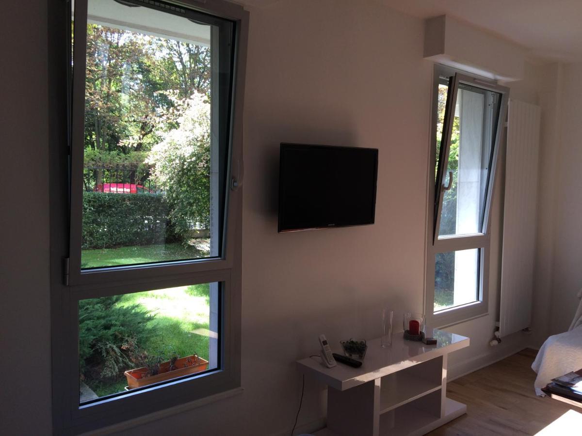 Tres Beau Studio Neuilly-sur-Seine Exteriér fotografie